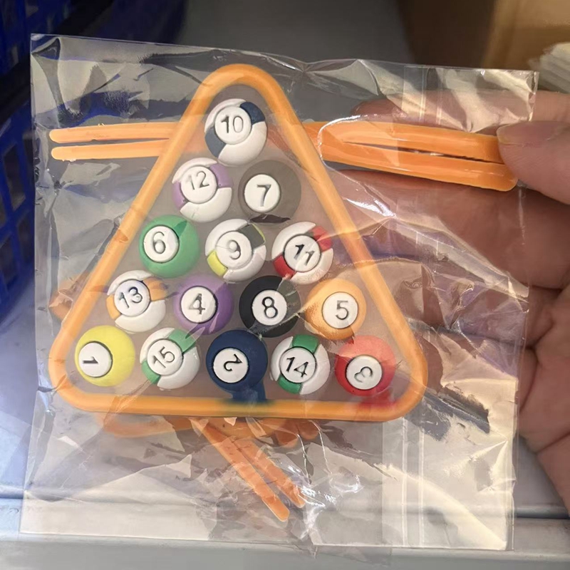 Billiard Ball Cake Decoration  - đánh giá và giá Badminton Junior