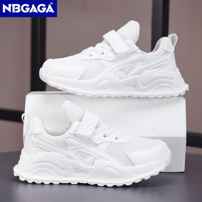 Lightweight Children Sneaker B - đánh giá và giá Badminton Junior